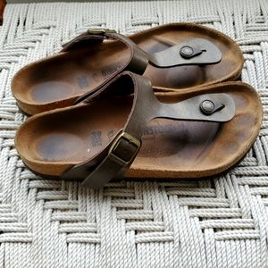 Vegan Leather Size 9 (39) Gizeh Birkenstocks